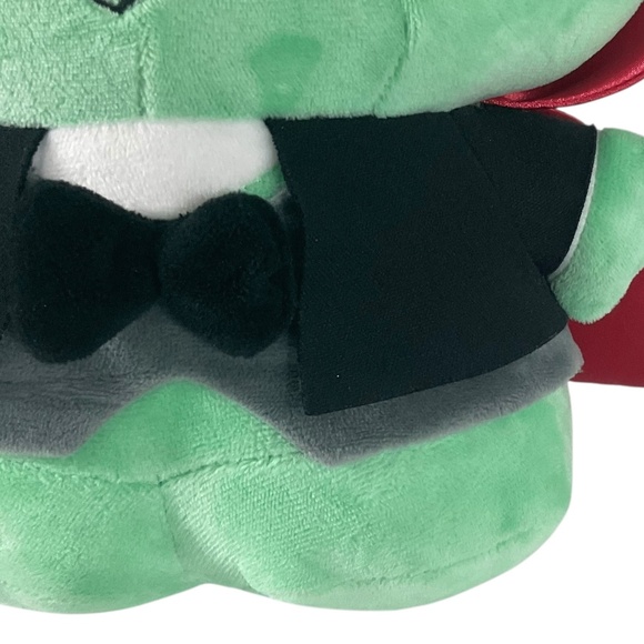 Kidrobot Hello Kitty & Friends Halloween Keroppi Dracula Vampire Plush Sanrio - Picture 3 of 9